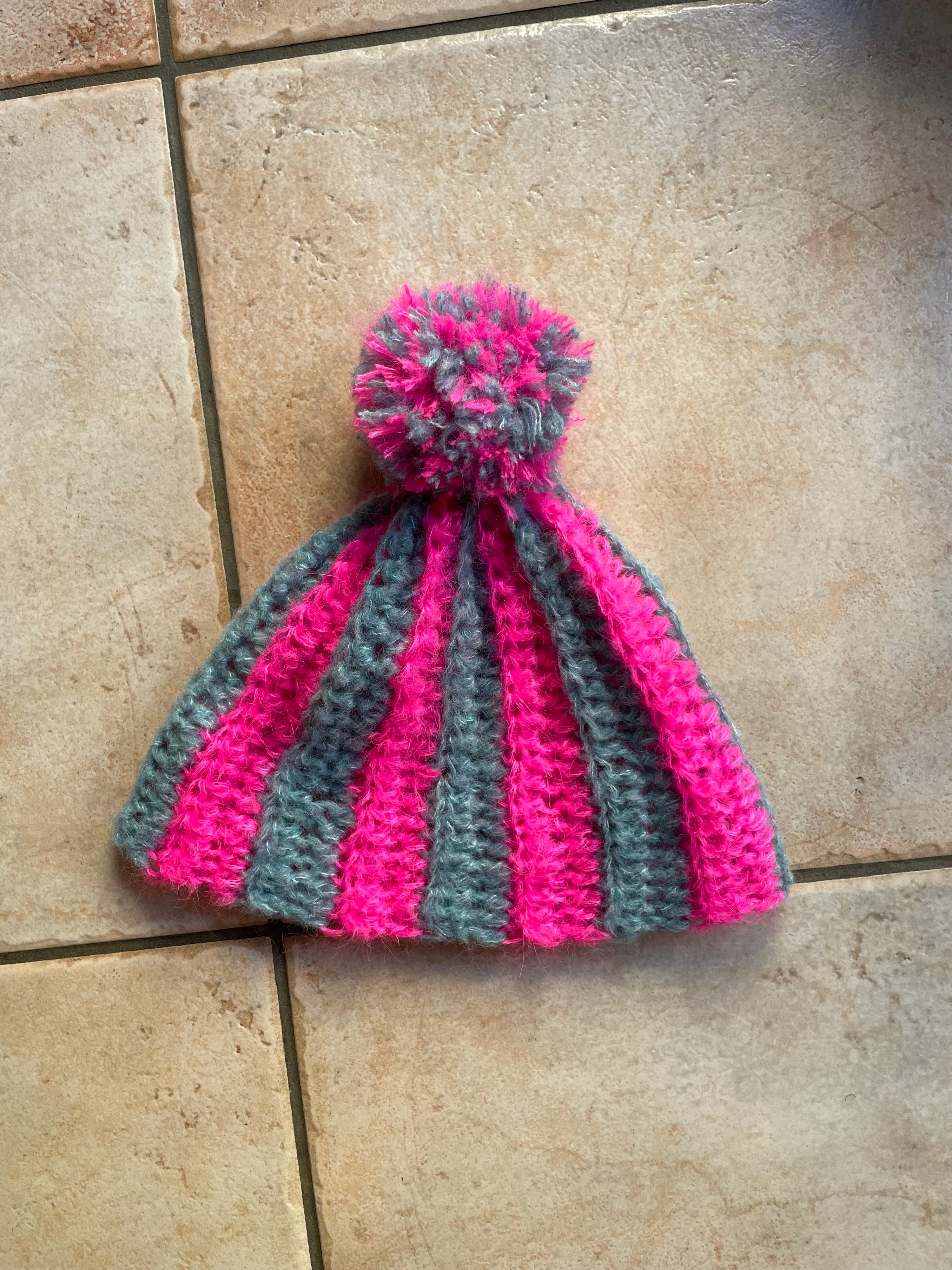 Cappellino con Pon-Pon