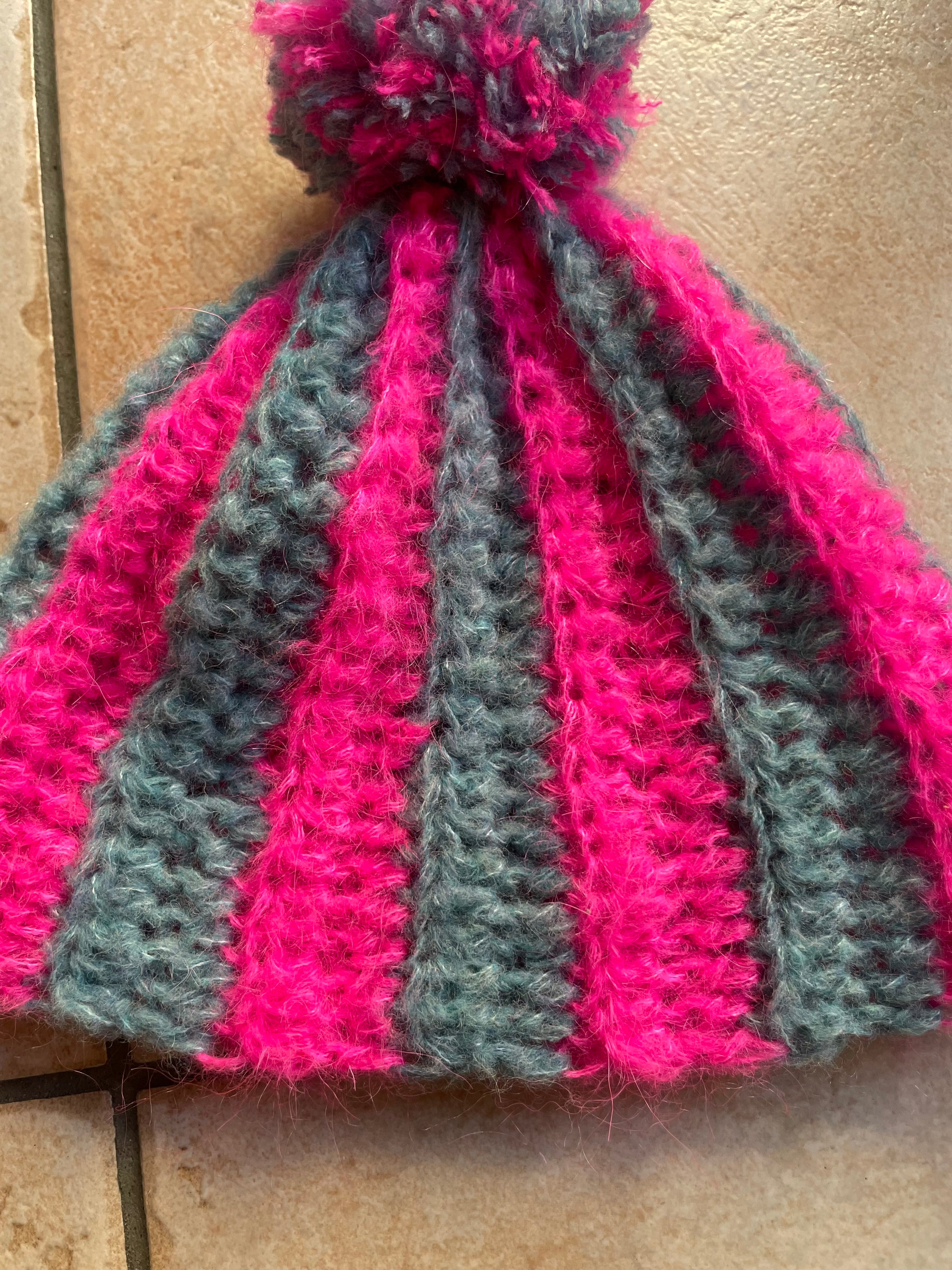 Cappellino con Pon-Pon