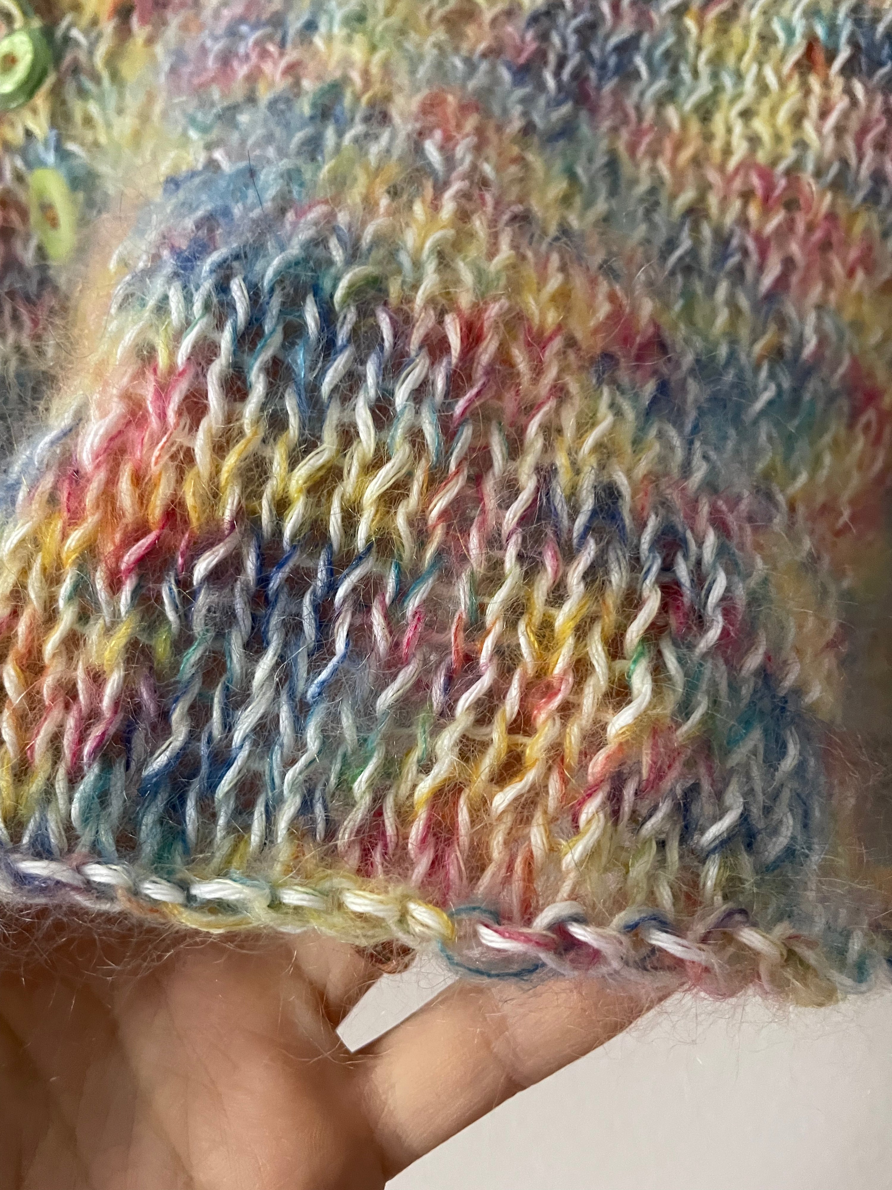 Cropped Cardigan con Bottoncini