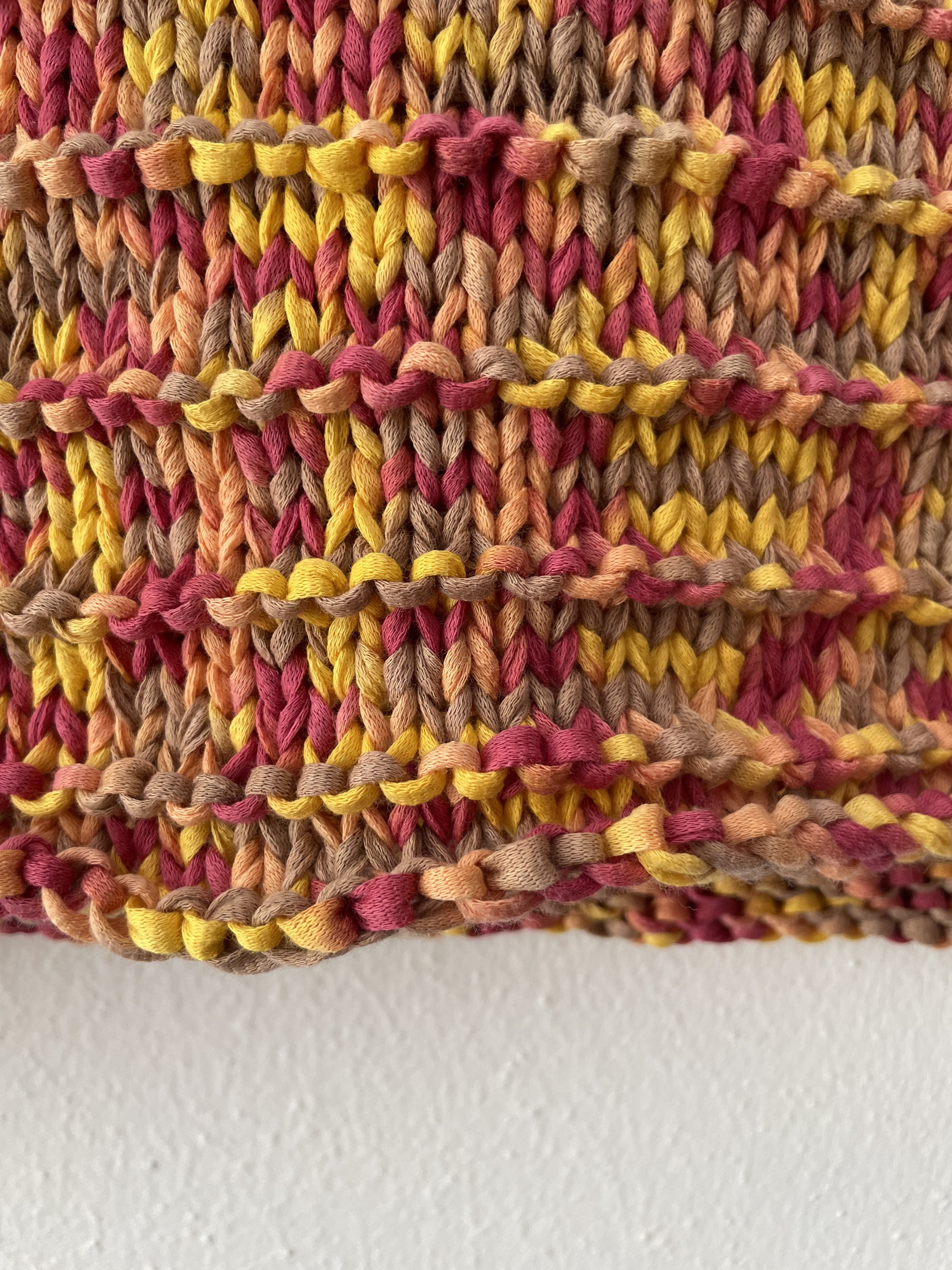 Crop top in cotone a fettuccia, melange caldo — Studio Gugu